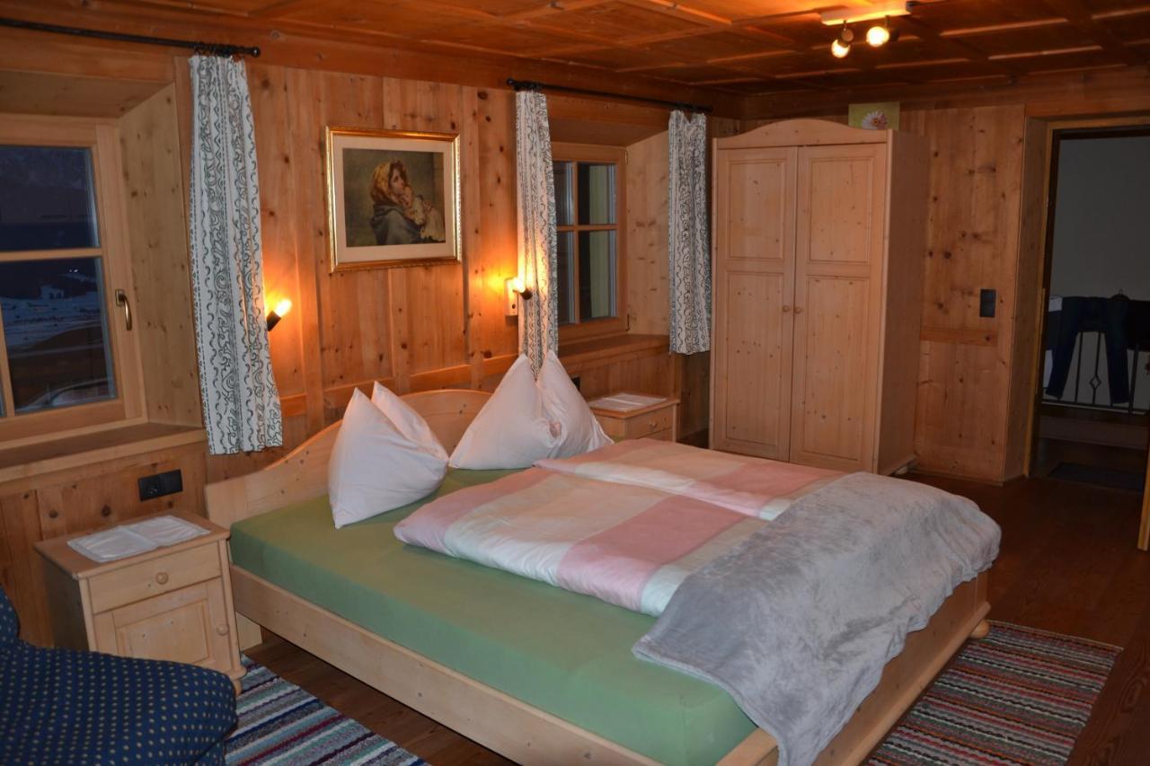 Gostnerhof Apartman Dobbiaco Kültér fotó