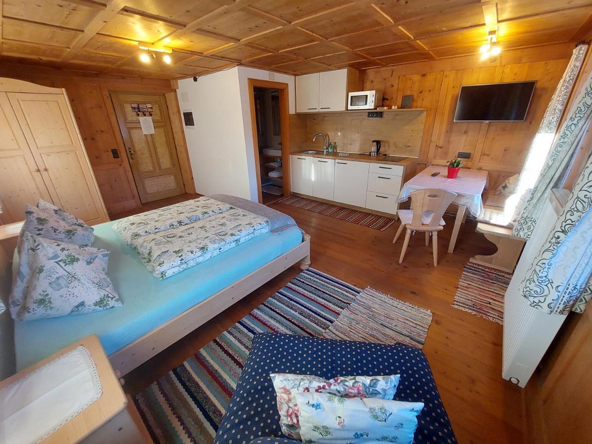 Gostnerhof Apartman Dobbiaco Kültér fotó